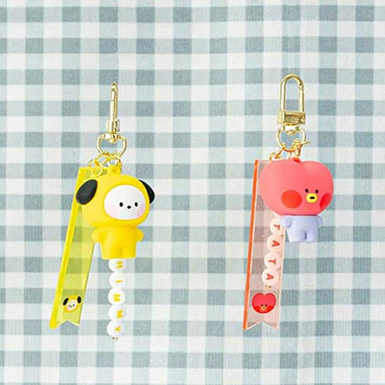 BT21 minini イニシャル フィギュア キーリング
